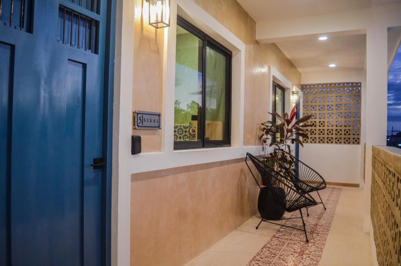 Apartamentos Dsiena Valladolid วัลลาโดลิด ภายนอก รูปภาพ